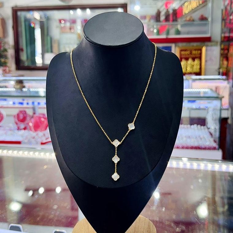 Dây chuyền mặt rơi cỏ 4 lá