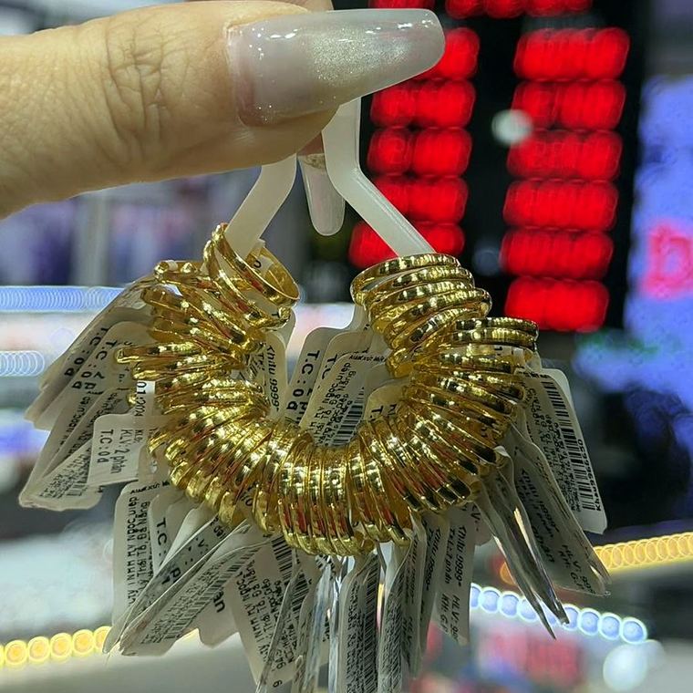Nhẫn tròn bản dày vàng 24K