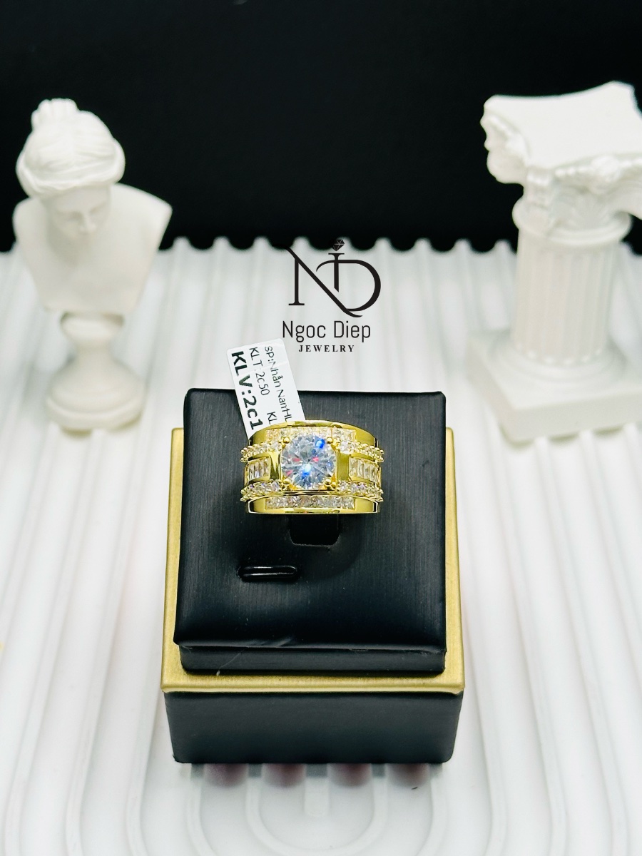 Nhẫn nam phối đá trắng sang trọng