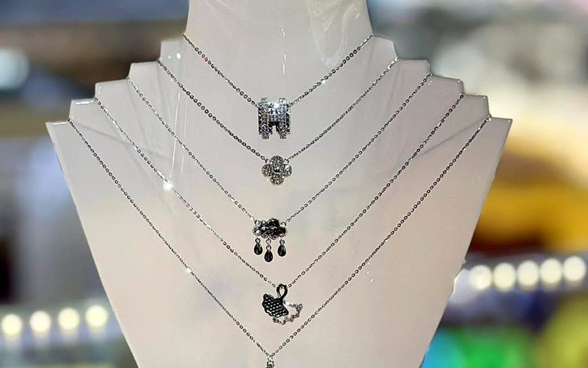 Bạc 999 và bạc 925 khác nhau thế nào? Nên chọn loại nào?