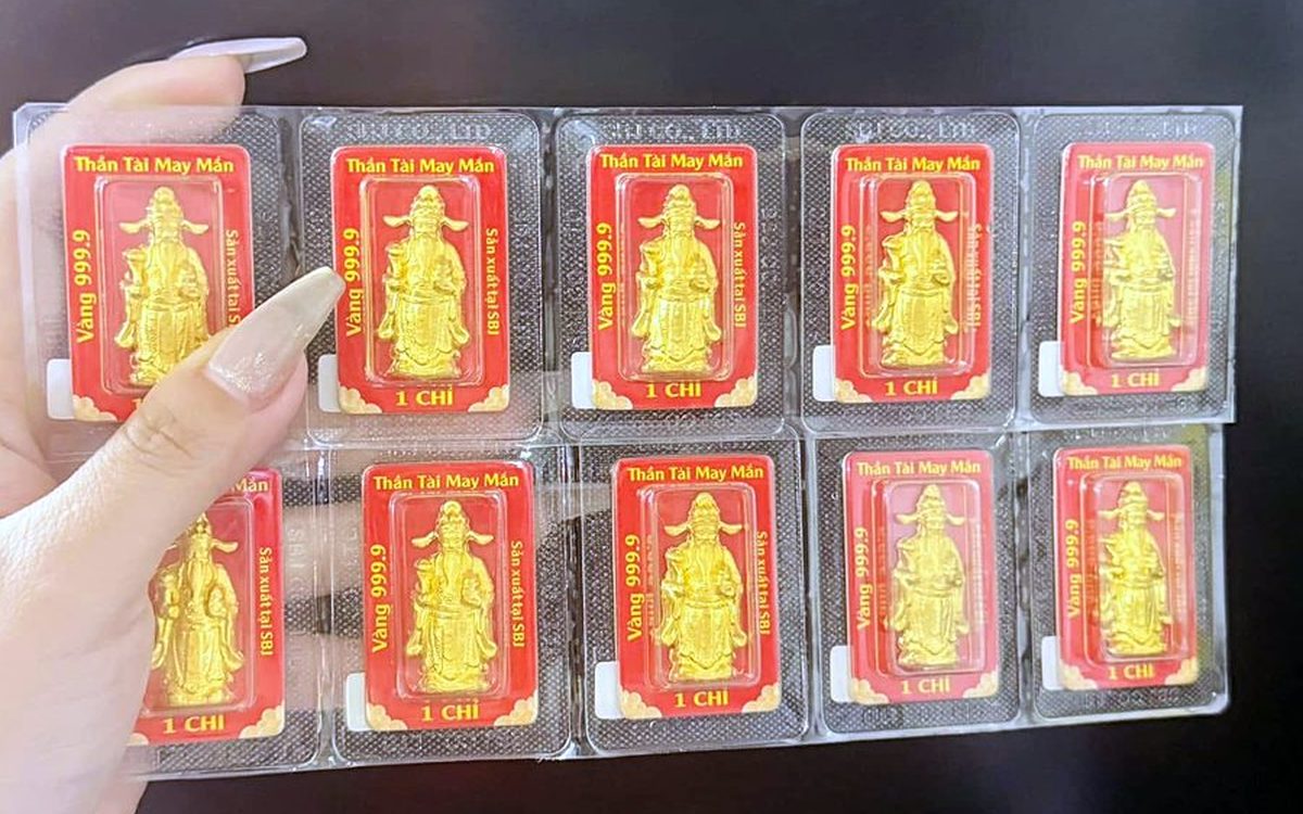 Mua vàng ngày vía Thần Tài: nên chọn loại nào để vừa may mắn vừa giữ giá?